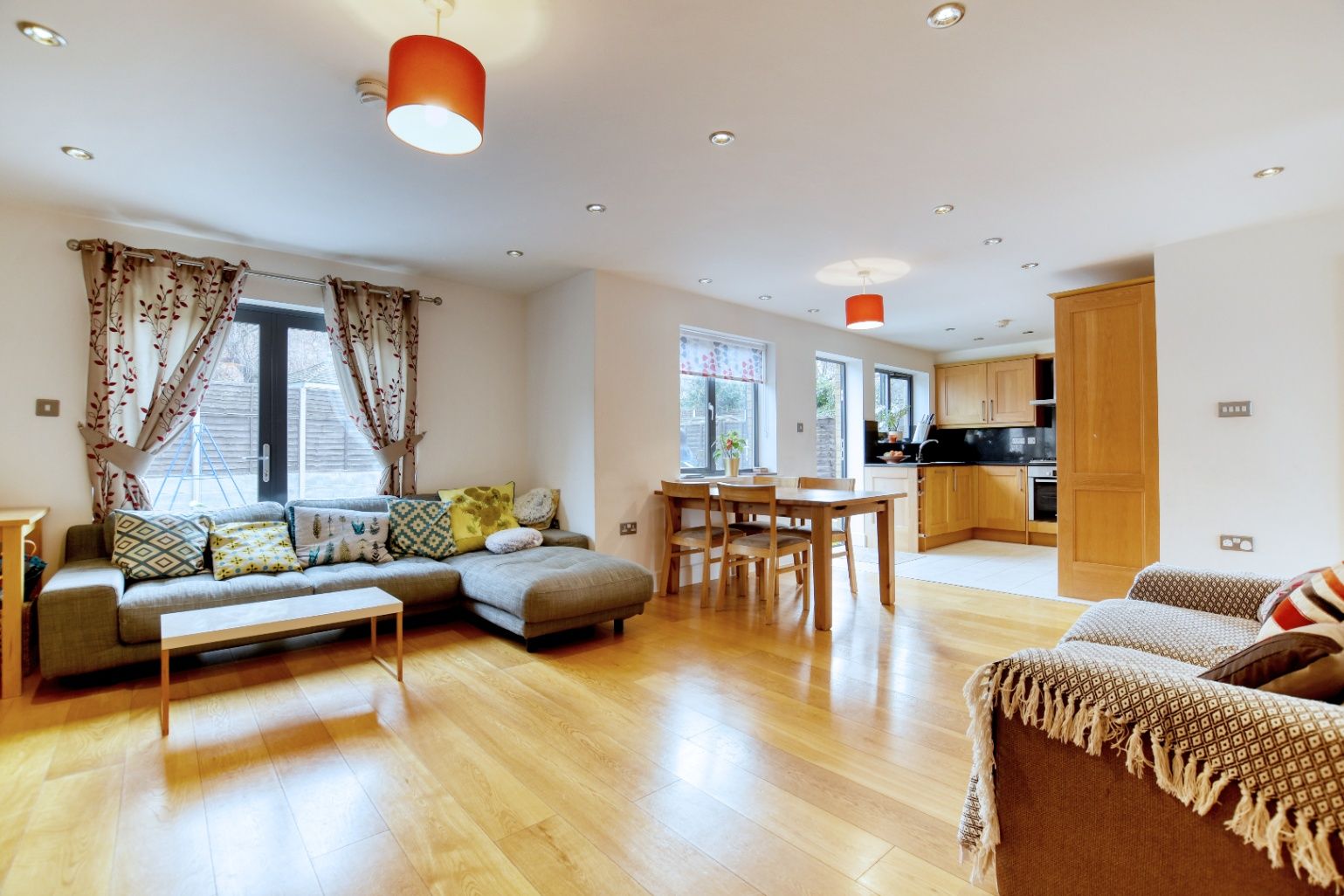 Chanin Mews, London NW2