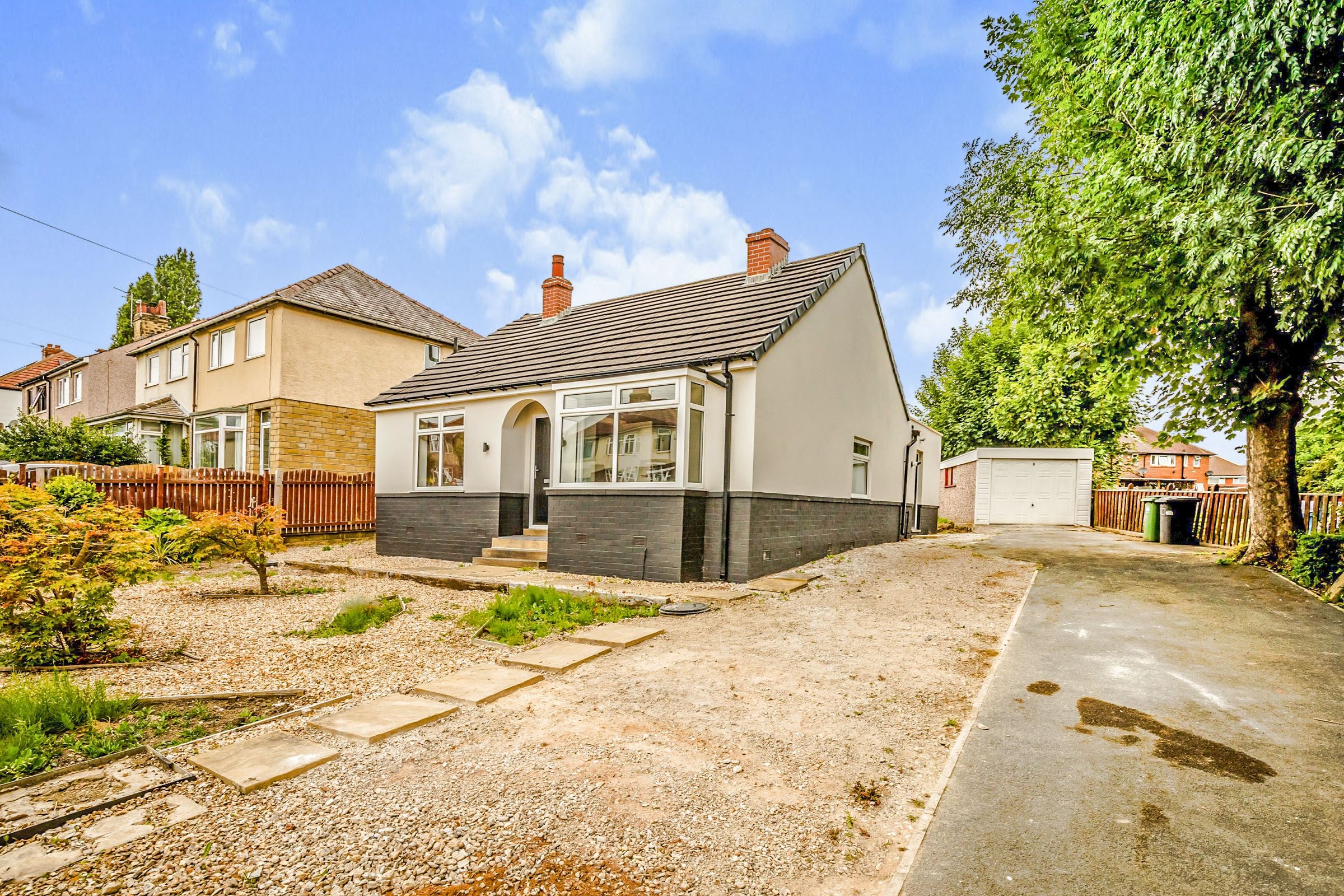 3 bed bungalow for sale in Long Lane, Dalton, Huddersfield, West