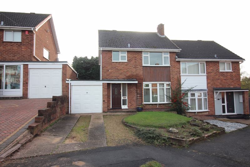3 bed semidetached house for sale in Fairford Gardens, Wordsley