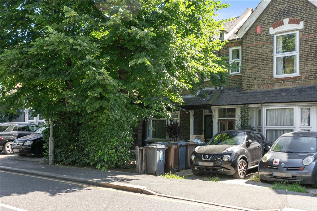 2 bed property for sale in Palmerston Road, London E17 Zoopla
