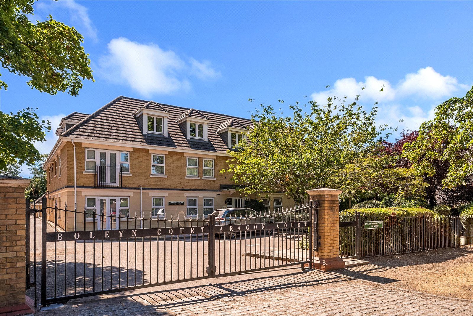 2 bed flat for sale in Aragon Court, 62 The Avenue, Beckenham BR3 Zoopla
