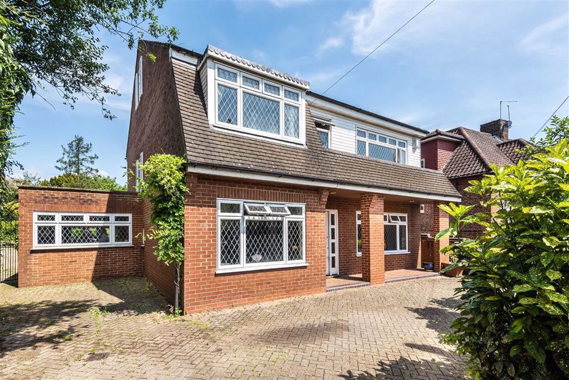 Coppice Walk, London N20  