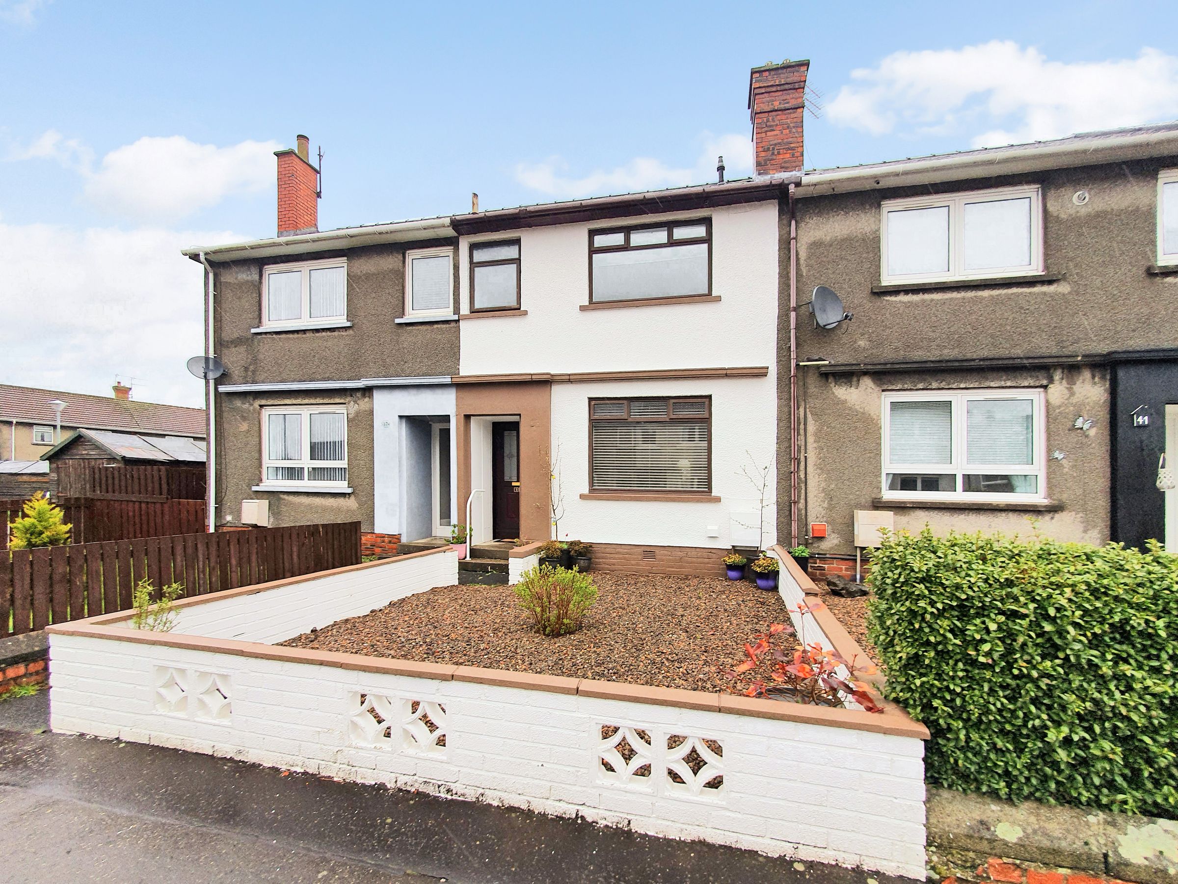 2 bed terraced house for sale in Mossgiel Avenue, Mauchline KA5 Zoopla