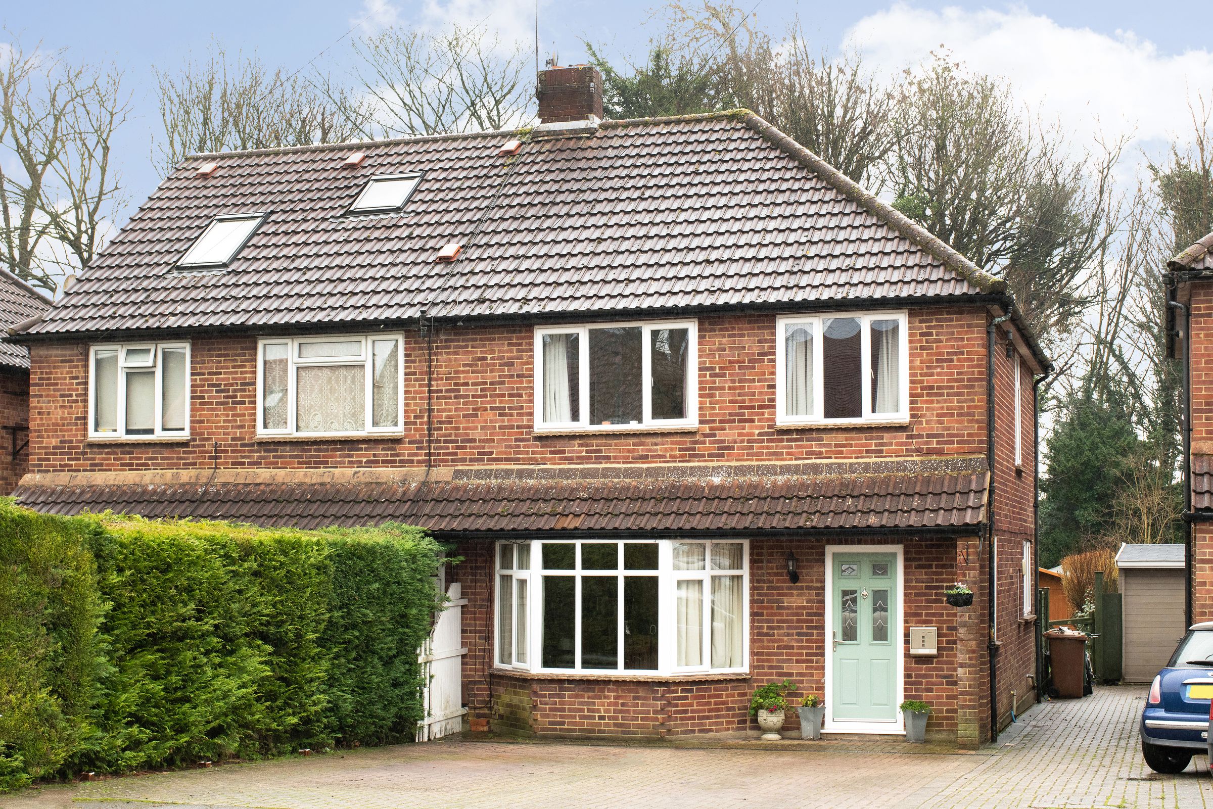 3 bed semidetached house for sale in Chipstead Way, Banstead SM7 Zoopla