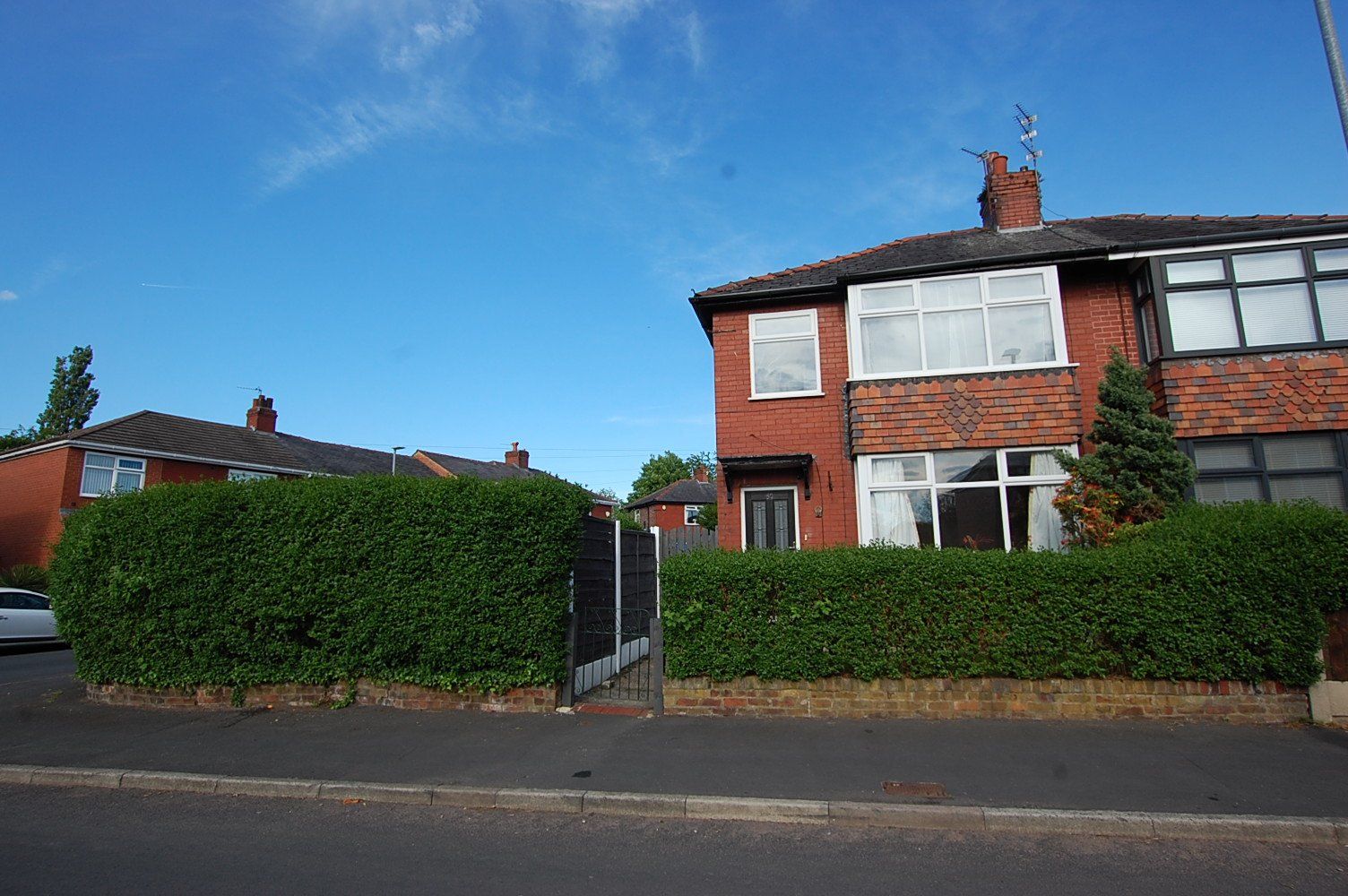 3 bed semidetached house for sale in Wilshaw Grove, AshtonUnderLyne