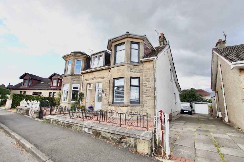 3 bed semidetached house for sale in South Biggar Road, Airdrie ML6