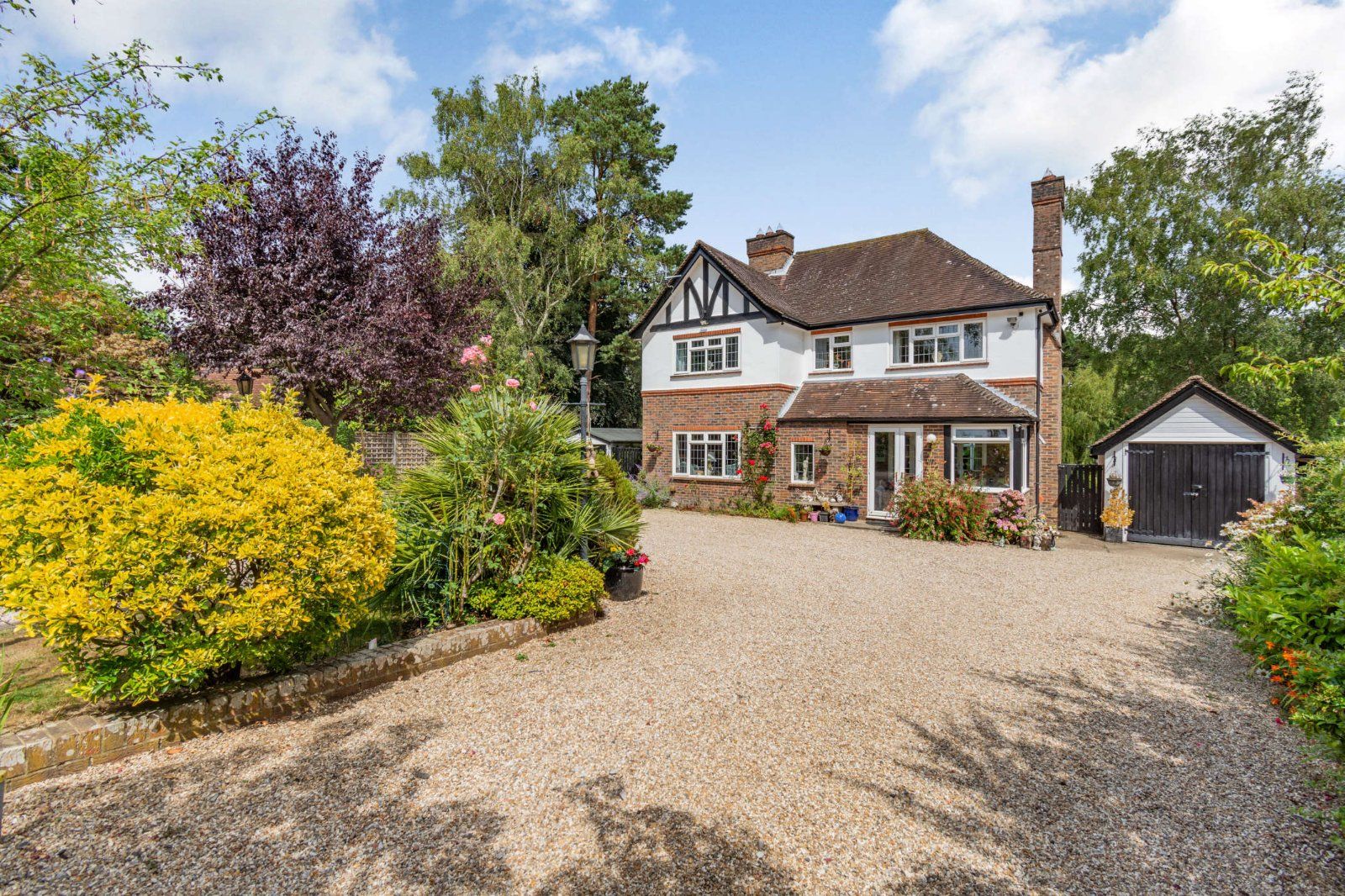 4 bed detached house for sale in Little London Road, Horam, East Sussex