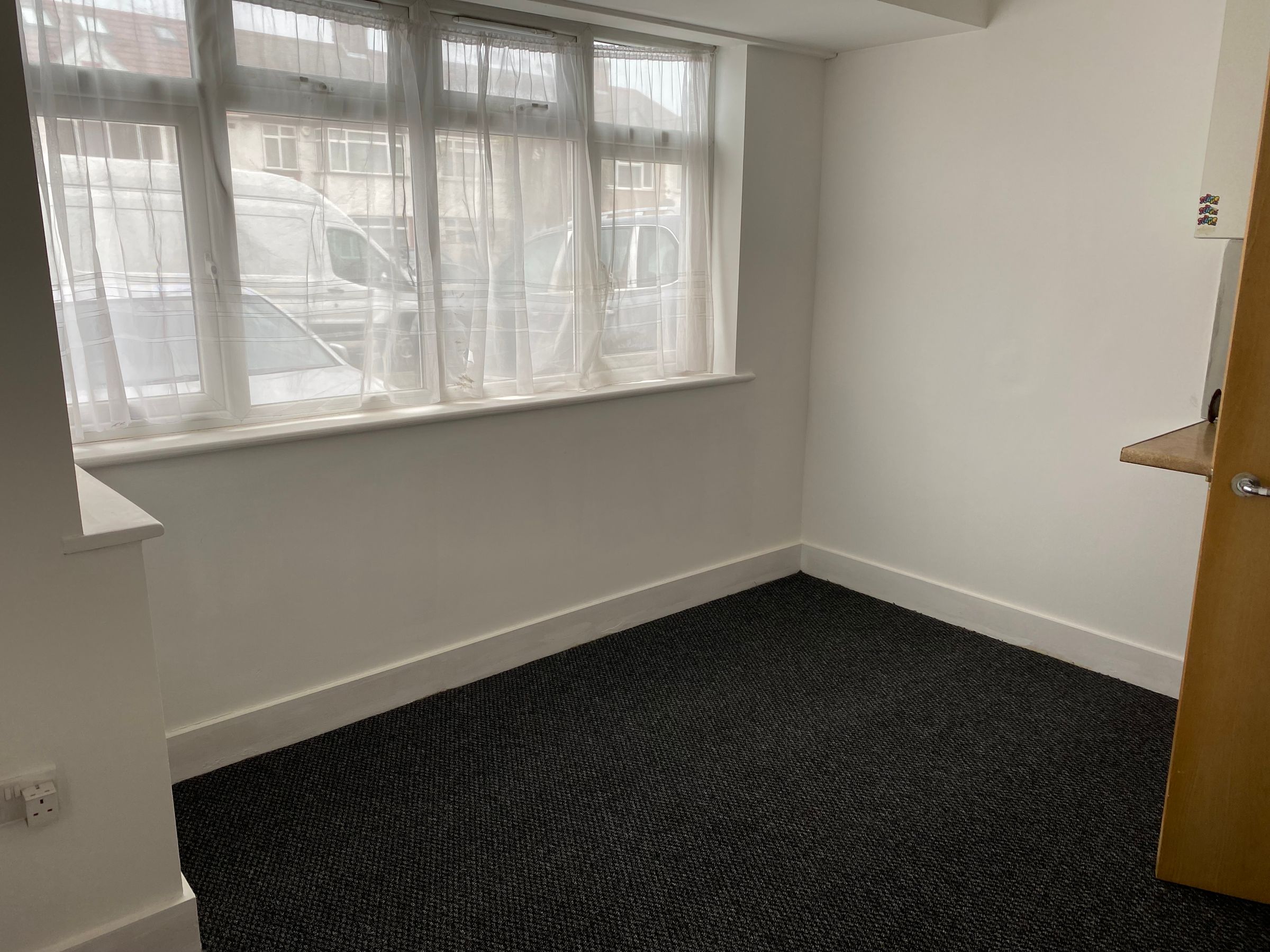 Studio to rent in Selan Gardens, Hayes UB4 Zoopla