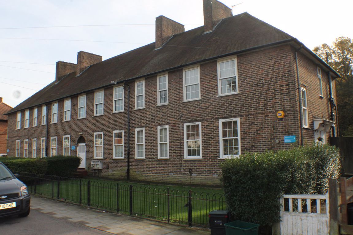 1 bed to rent in Charminster Road, London SE9 Zoopla