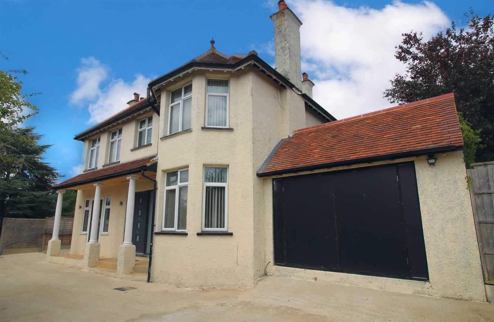 4 bed detached house for sale in Belswains Lane, Hemel Hempstead HP3