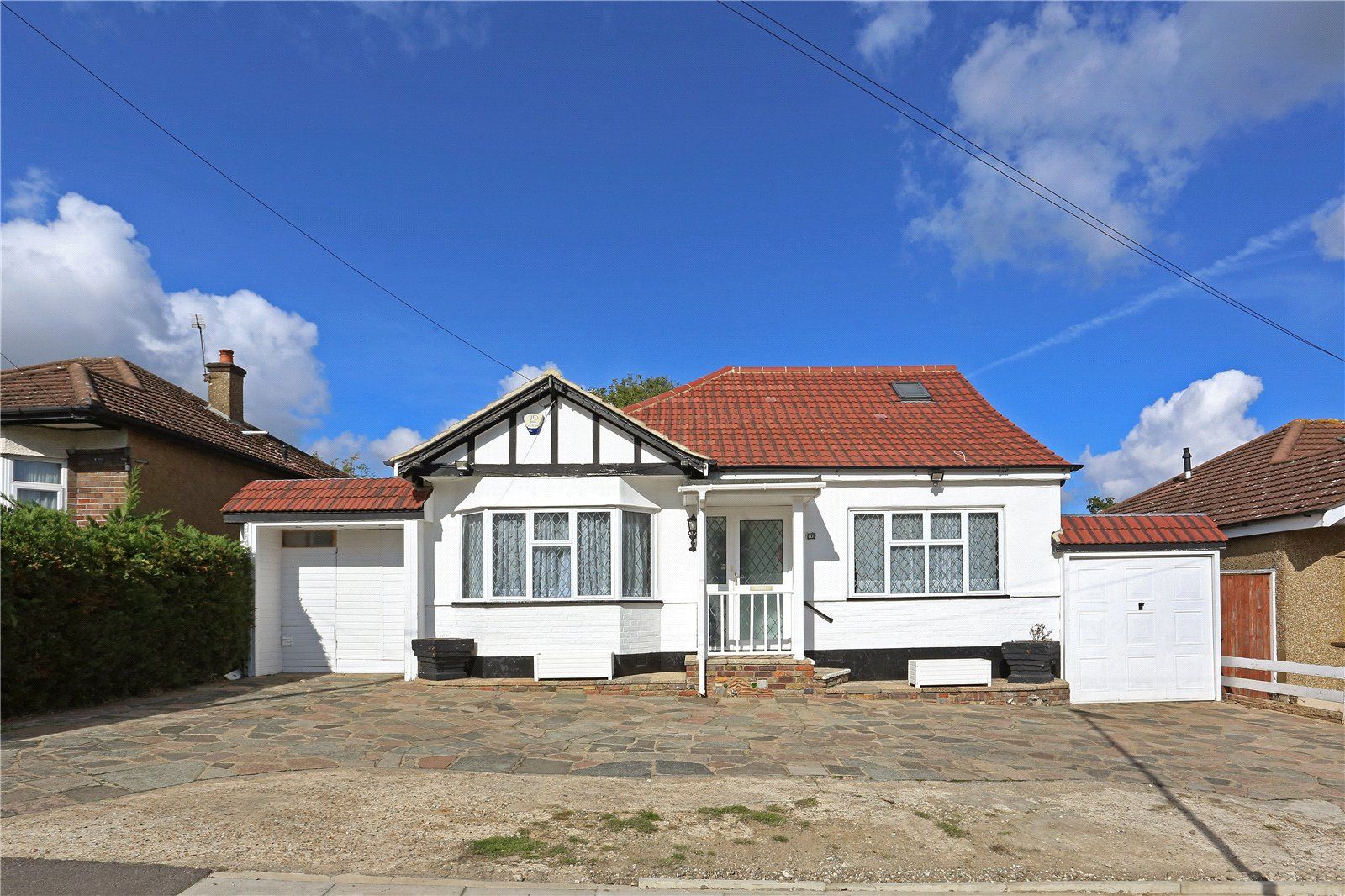 4 bed bungalow for sale in Athol Gardens, Pinner, Middlesex HA5 Zoopla