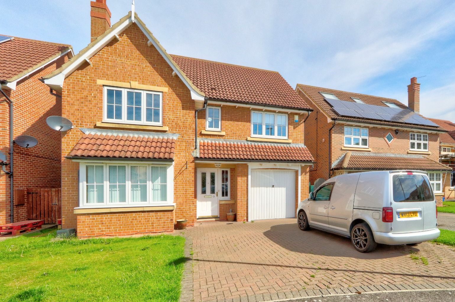 5 bed detached house to rent in Trevine Gardens, Ingleby Barwick TS17