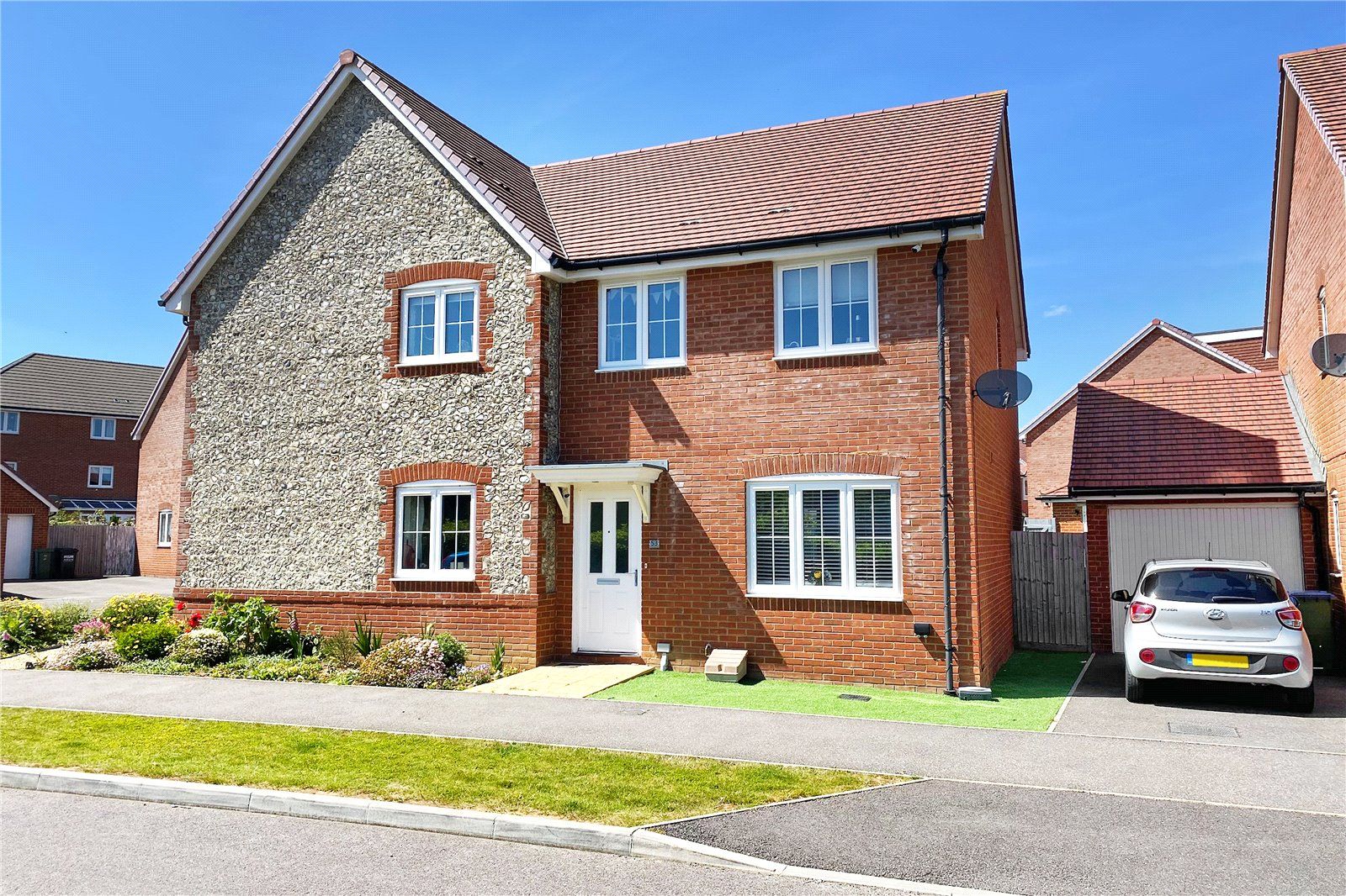 3 bed semidetached house for sale in Henry Lock Way, Littlehampton
