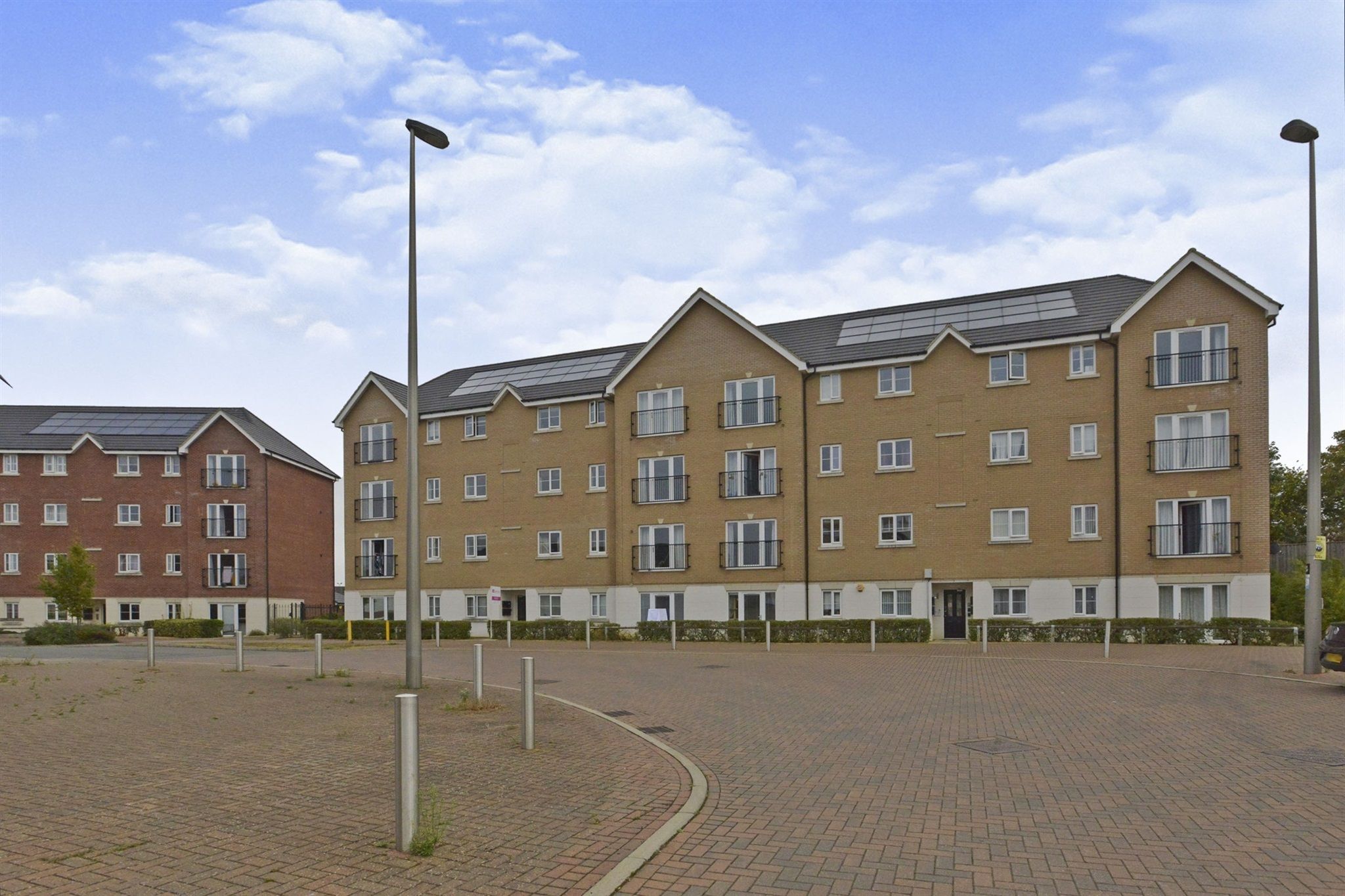 2 bed flat for sale in Rowditch Furlong, Redhouse Park, Milton Keynes