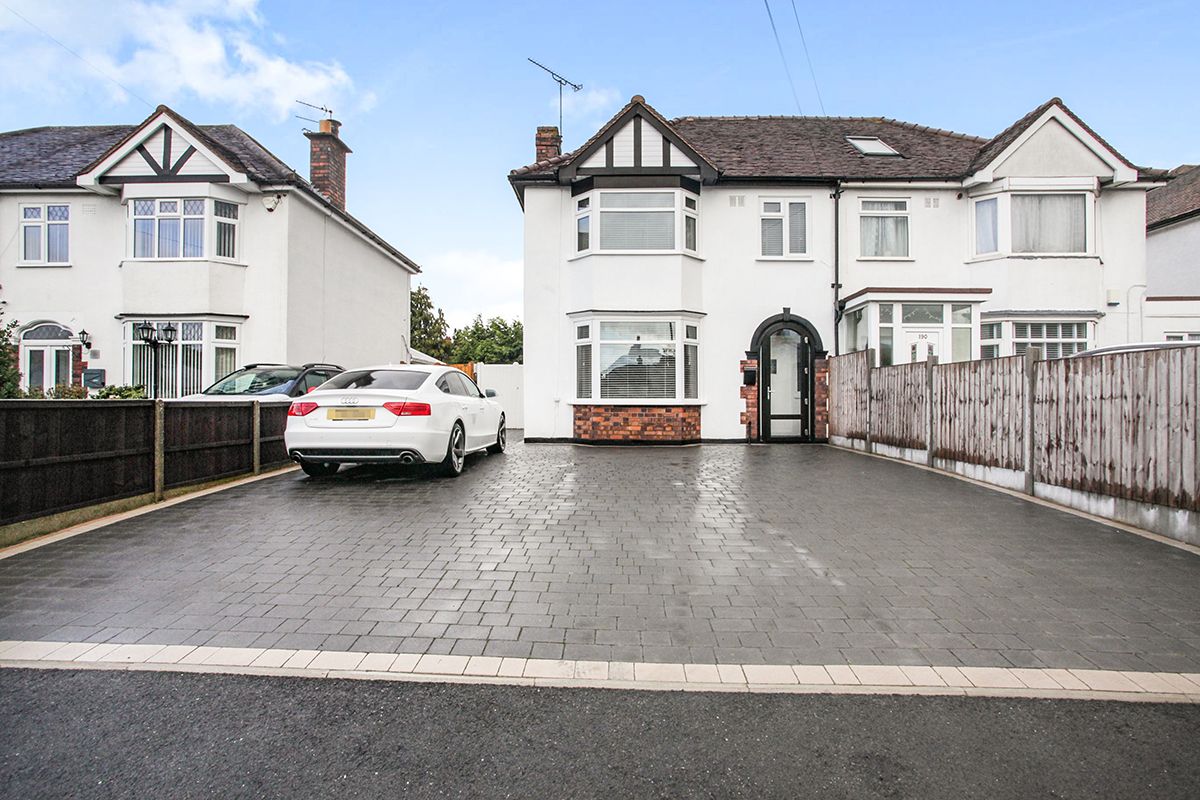 3 bed semidetached house for sale in Coventry Road, Nuneaton