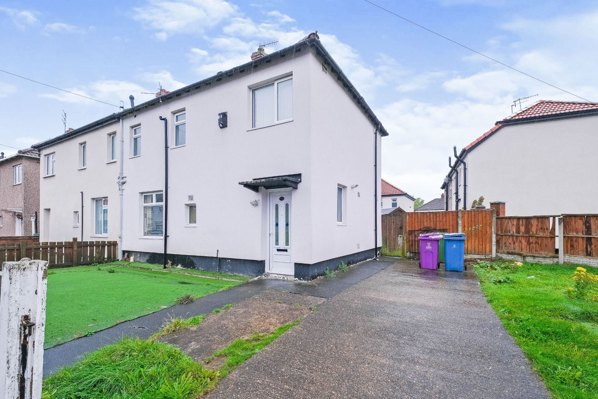 3 bed semidetached house for sale in Verney Crescent, Allerton