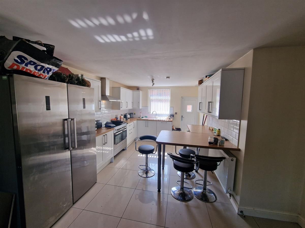 Room to rent in Seabank Road, Wallasey CH44 Zoopla