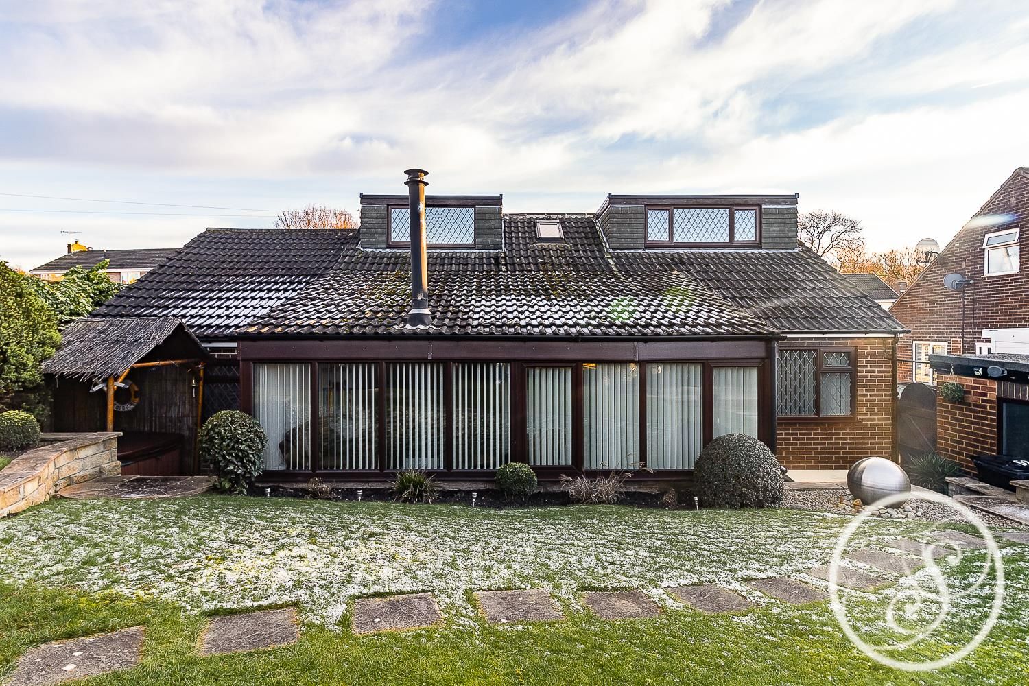 4 bed detached bungalow for sale in Templegate Avenue, Leeds LS15 Zoopla