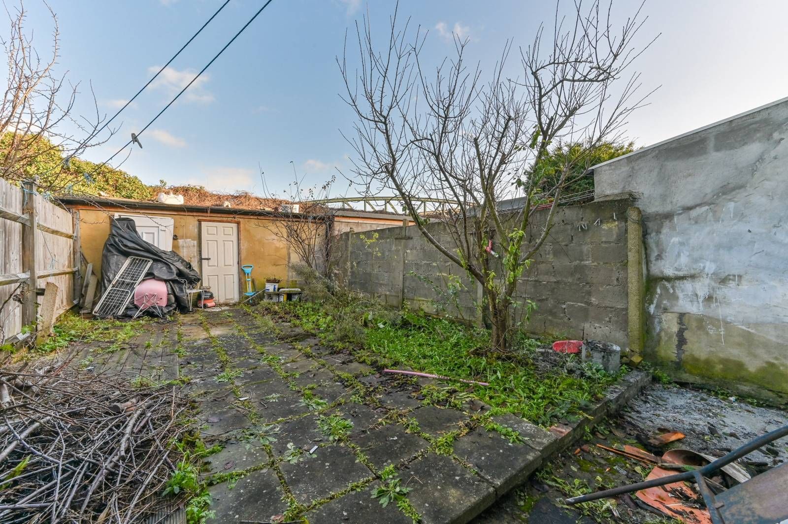 3 bed terraced house for sale in Eardley Road, Streatham Common, London