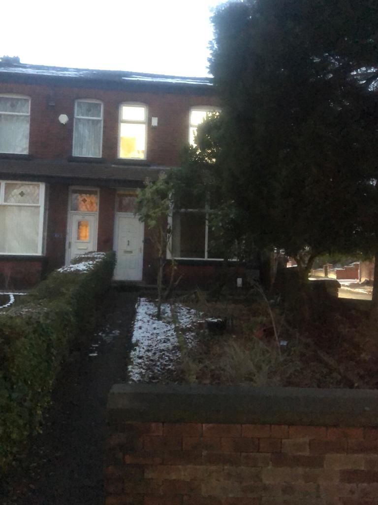 4 bed semidetached house to rent in Gilnow Road, Bolton BL1 Zoopla