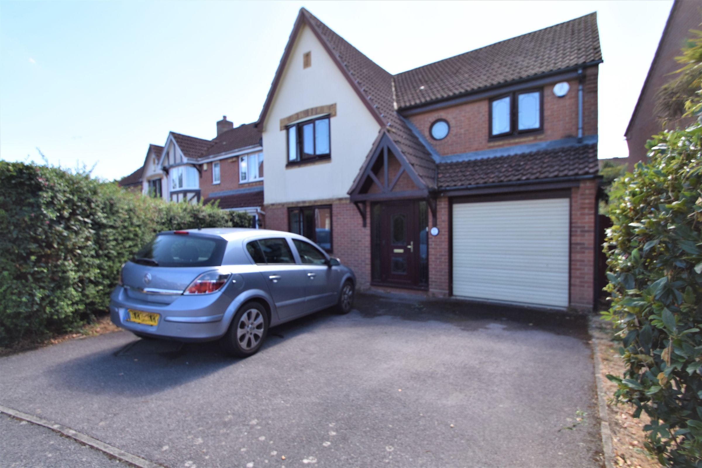 4 bed detached house to rent in Fern Drive, Havant PO9 Zoopla