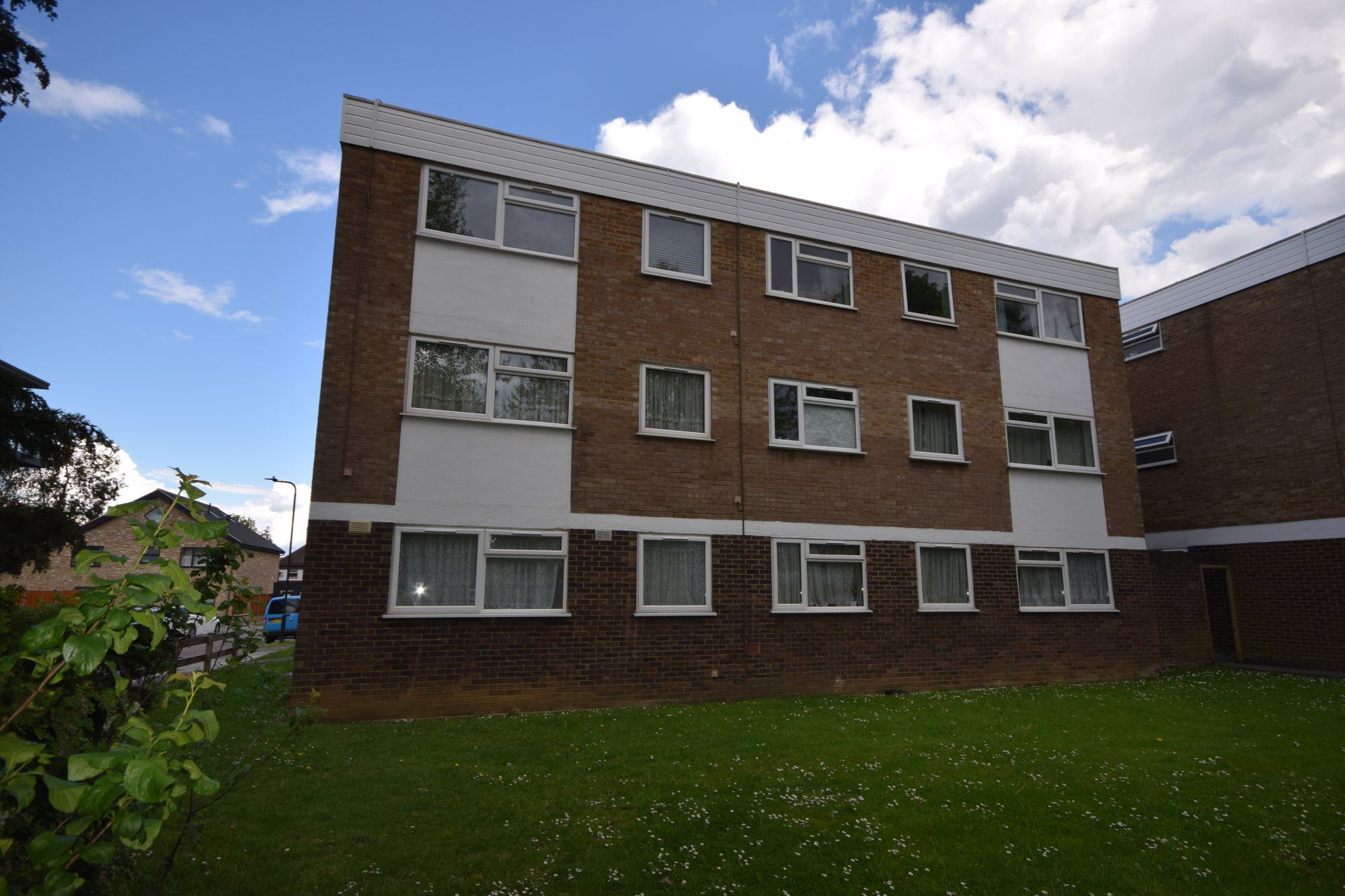 1 bed flat for sale in Rayners Close, Wembley HA0 Zoopla