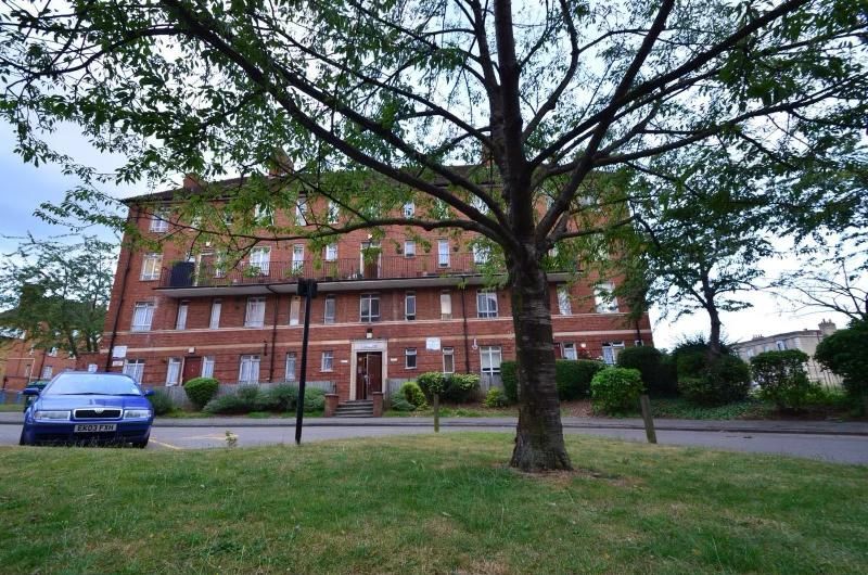 Albert Carr Gardens, Streatham SW16  