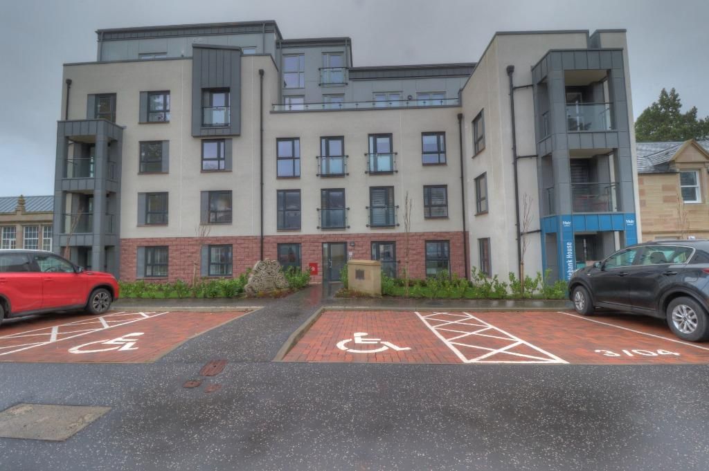 2 bed flat for sale in Hollybush Lane, Port Glasgow PA14 Zoopla