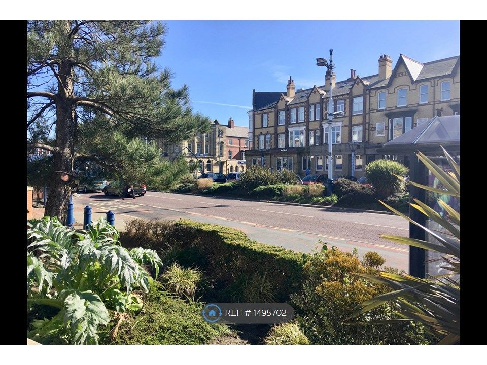 1 bed flat to rent in Orchard Road, Lytham St. Annes FY8 Zoopla