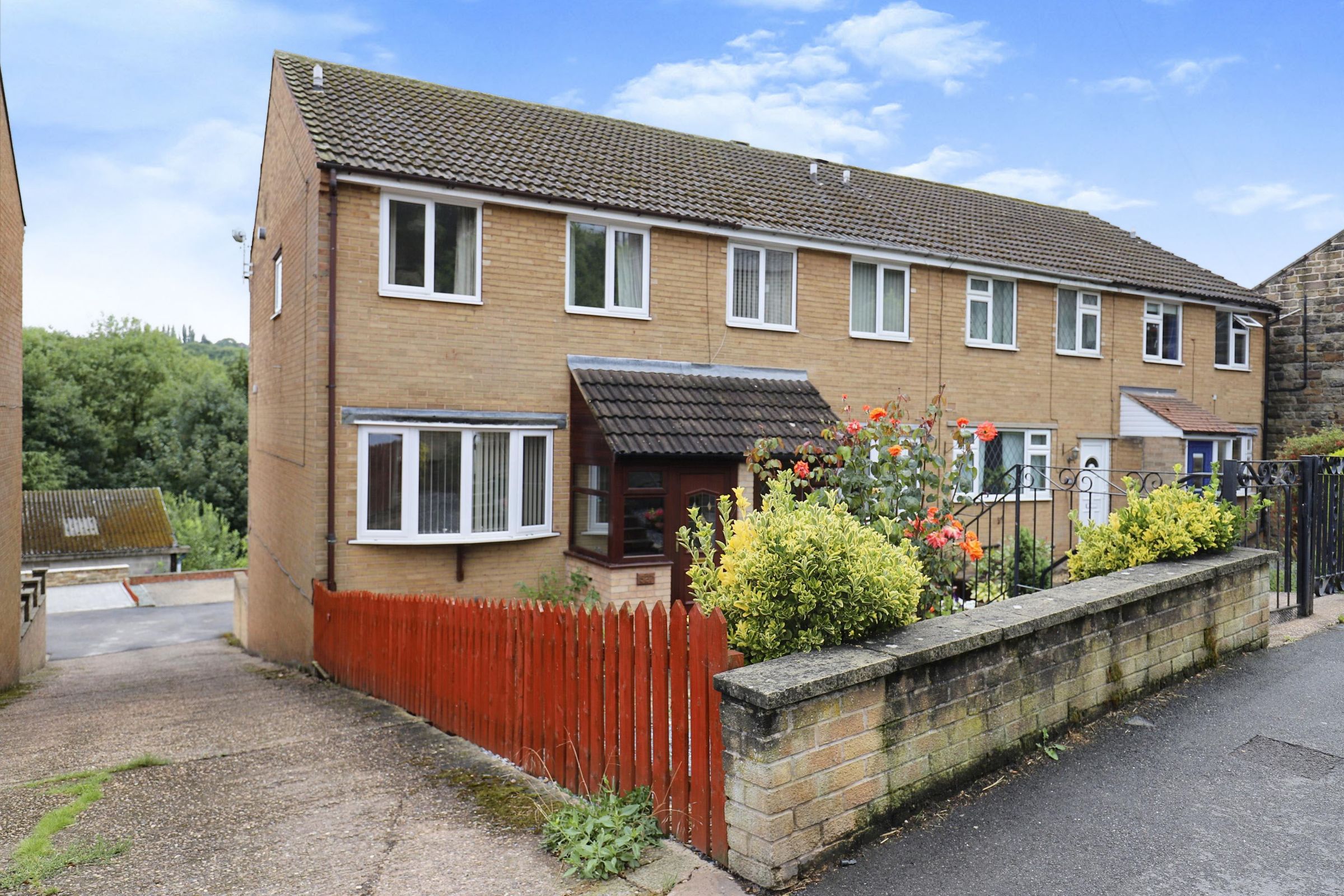 3 bed town house for sale in Loxley Road, Loxley, Sheffield, South