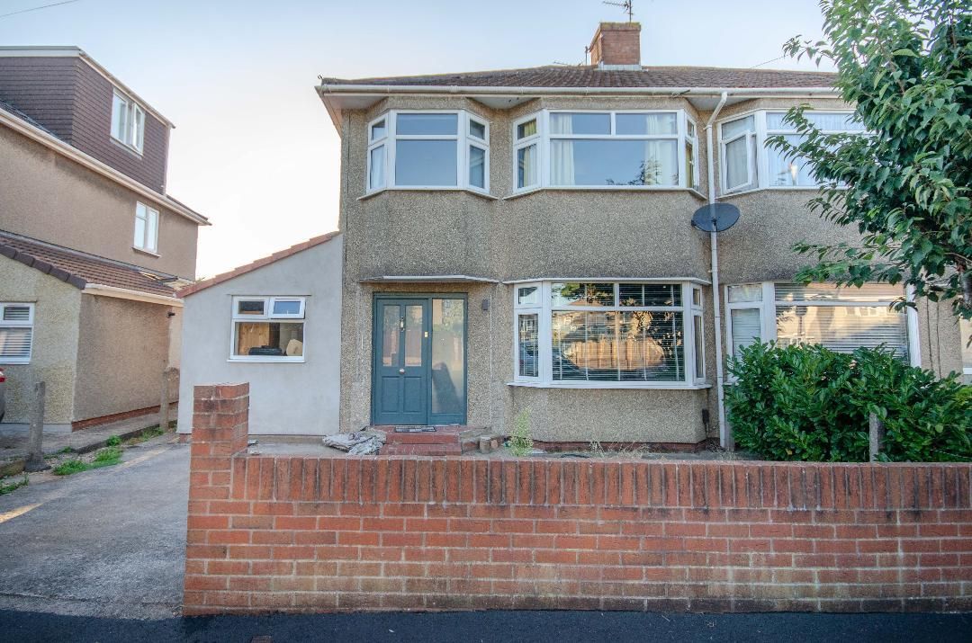 3 bed property for sale in Wedgewood Road, Downend, Bristol BS16 Zoopla