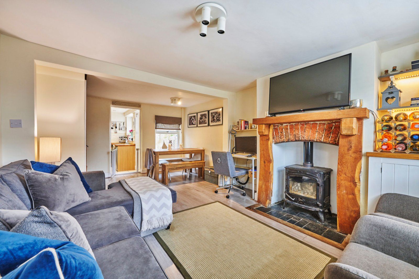 2 bed terraced house for sale in Front Street, Slip End, Luton