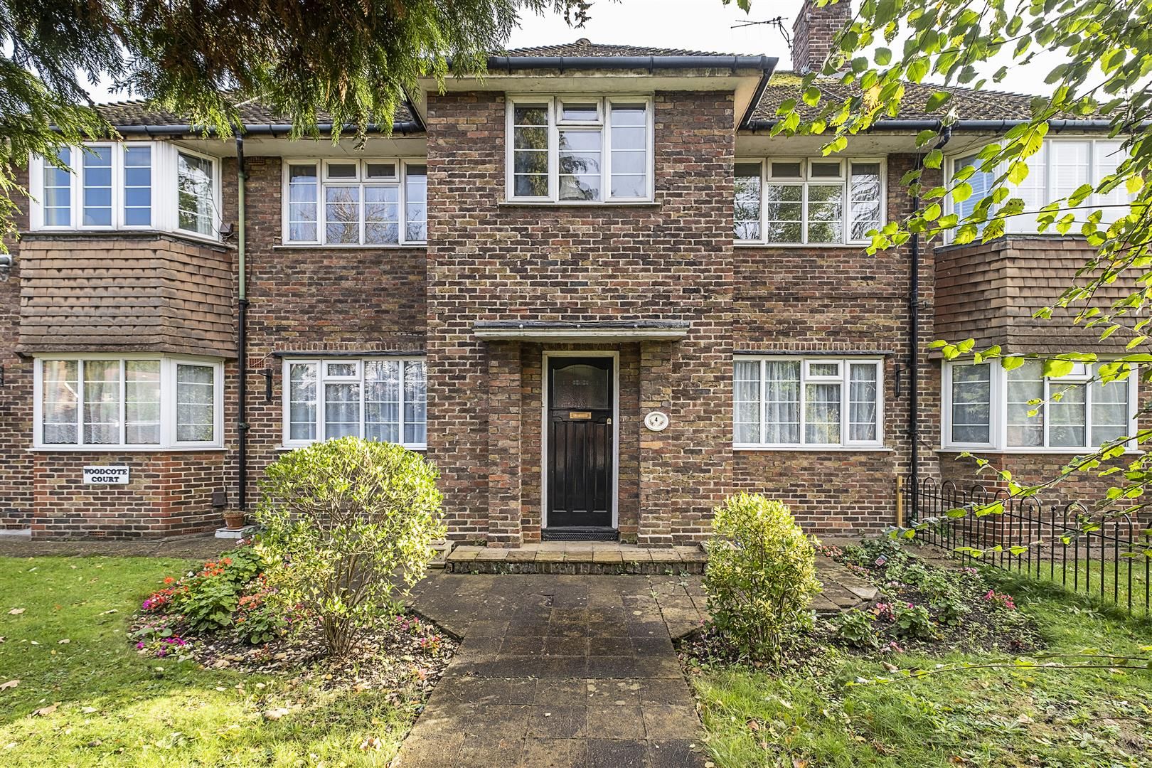 3 bed flat for sale in Woodcote Court, Dorking Road, Epsom KT18 Zoopla