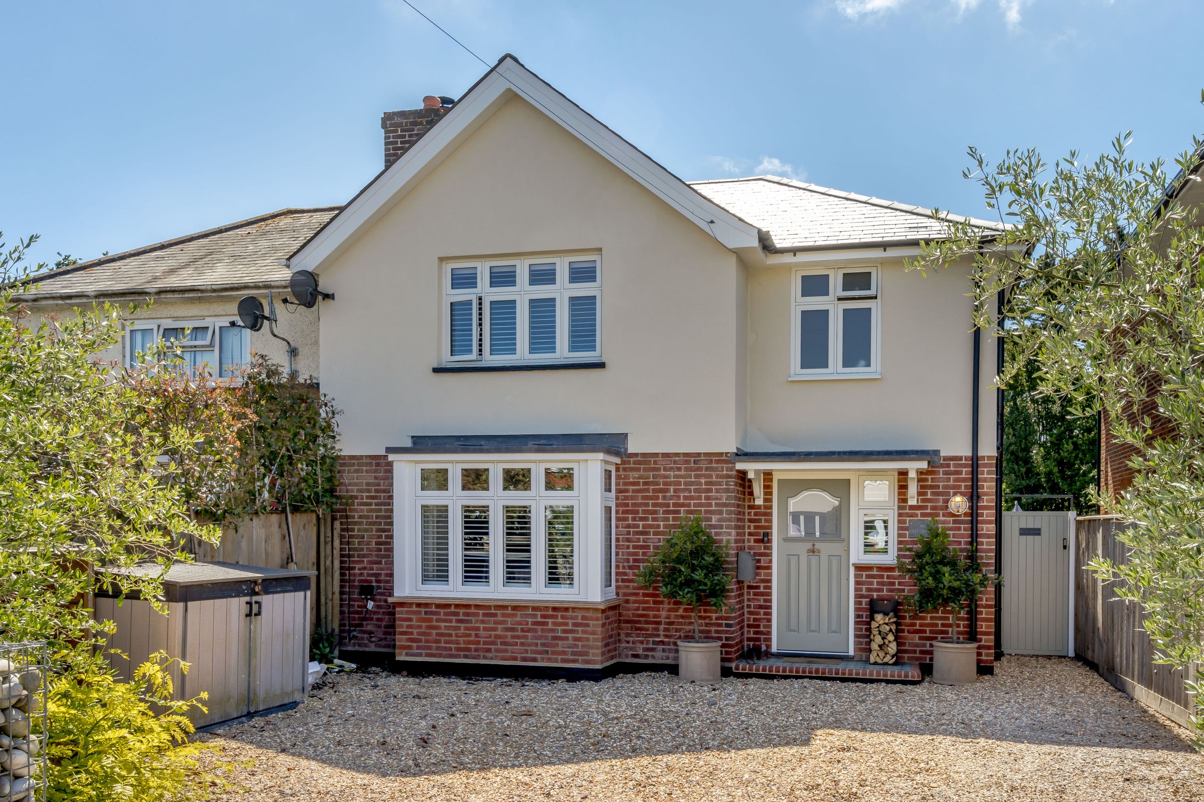 3 bed semidetached house for sale in Queen Katherine Road, Lymington