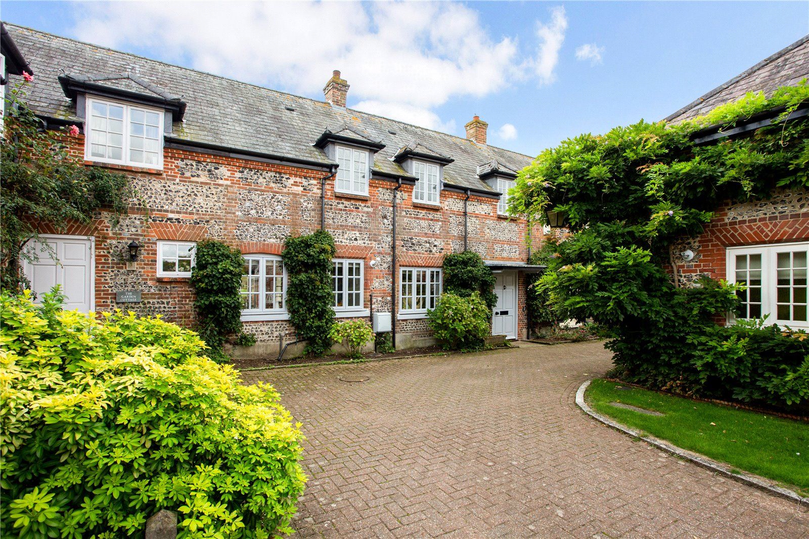 3 bed terraced house for sale in Preshaw Estate, Upham, Southampton