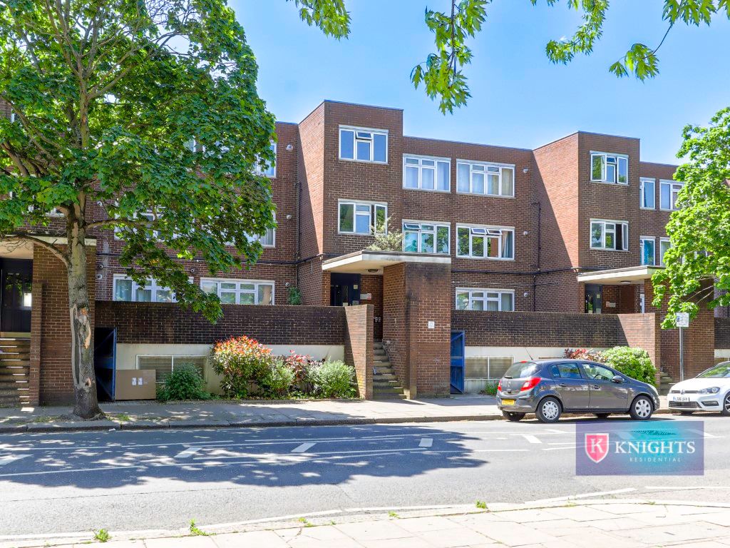 1 bed flat for sale in Northumberland Park, Tottenham, Tottenham