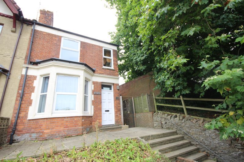 2 bed flat to rent in Sherborne Road, Yeovil BA21 Zoopla