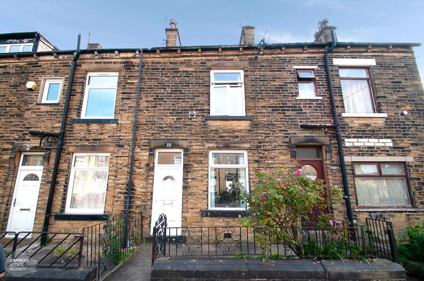 2 bed terraced house for sale in Longford Terrace, Bradford BD7 Zoopla