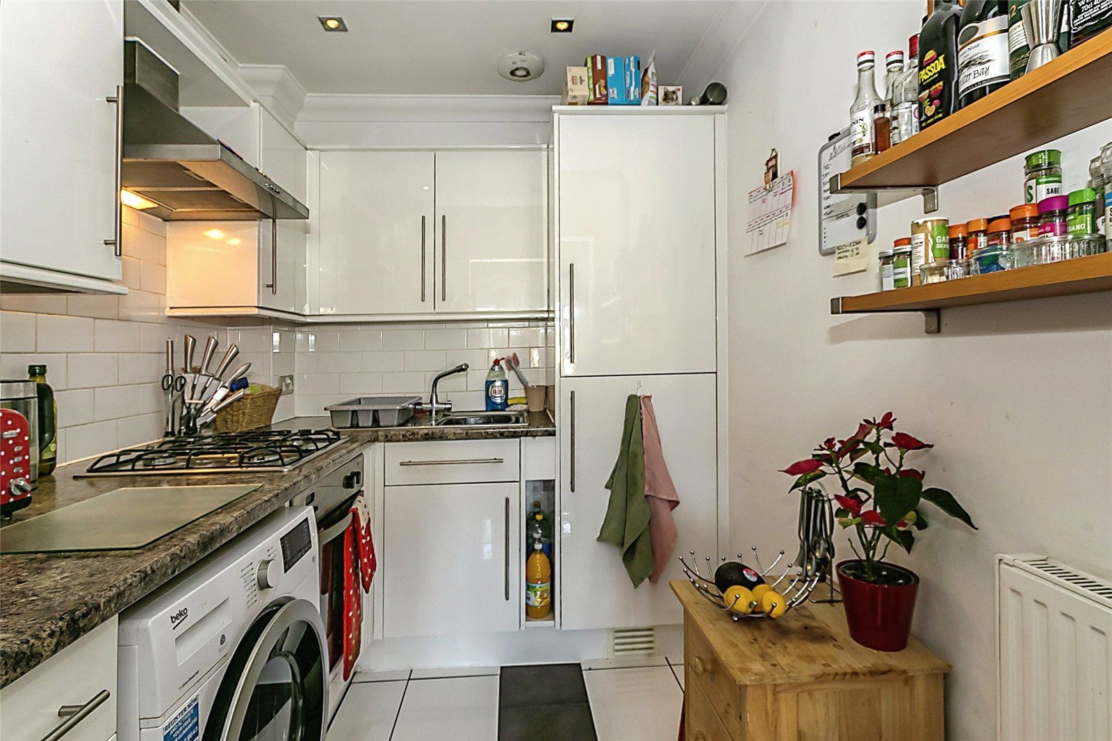 2 bed flat for sale in Queens Park South Drive, Bournemouth BH8 Zoopla