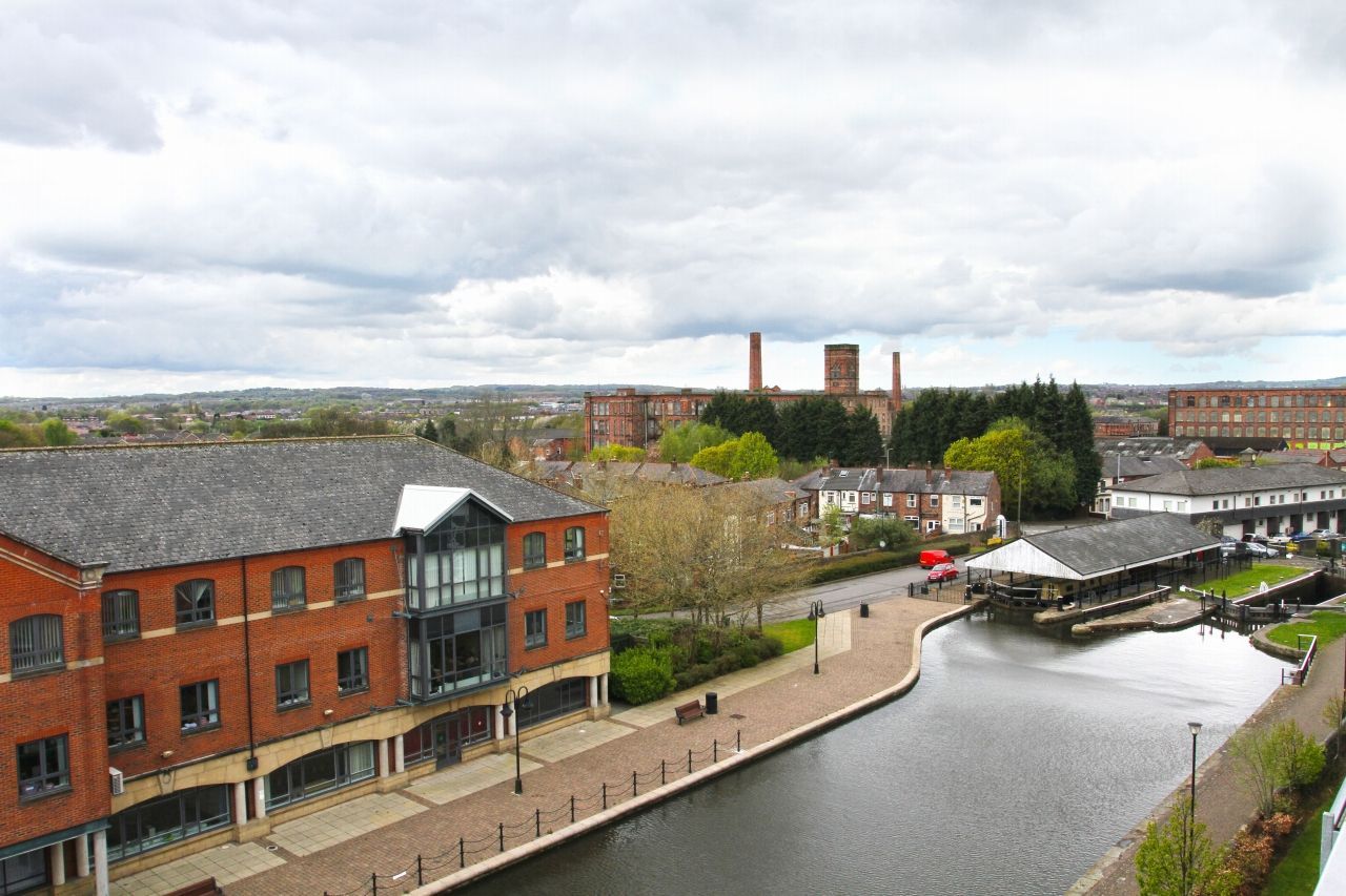 2 bed property to rent in Heritage Way, Wigan WN3 Zoopla