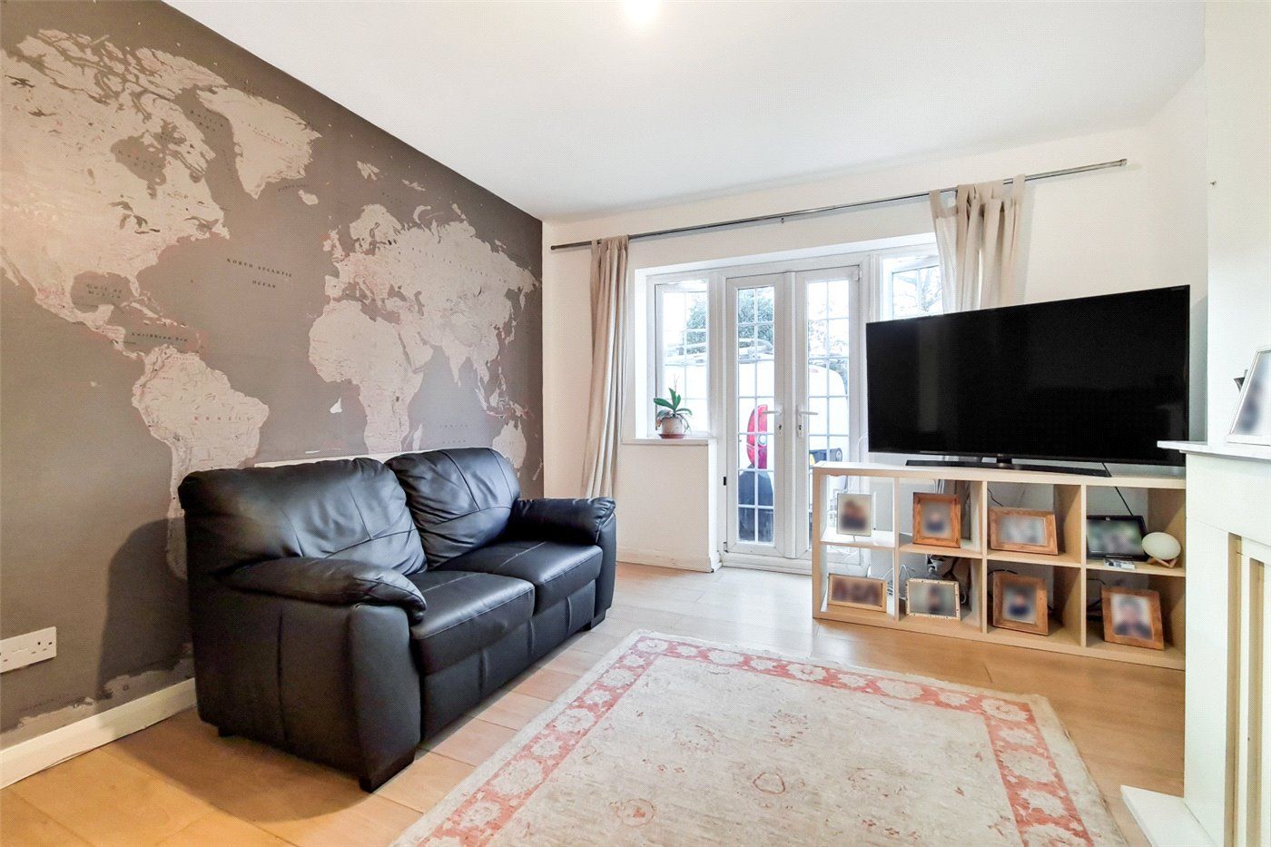 2 bed flat for sale in South Bank, Surbiton KT6 Zoopla