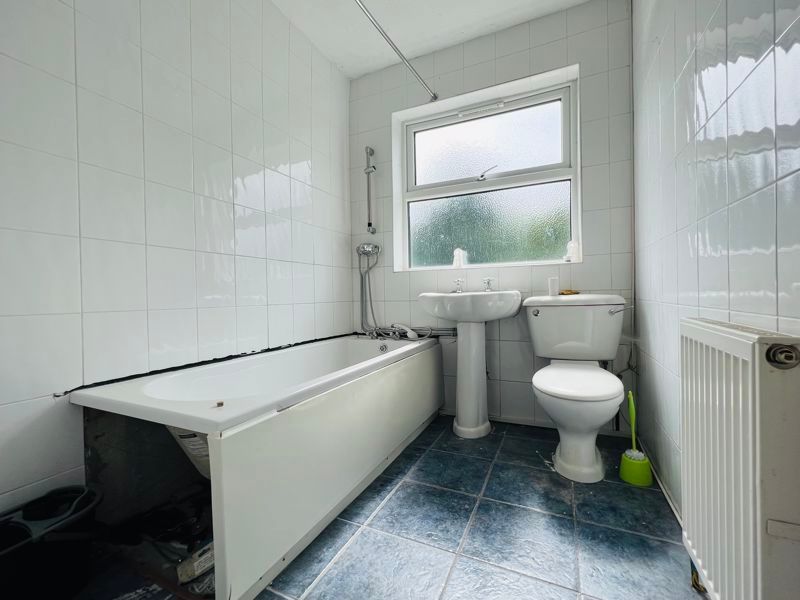 3 bed semidetached house for sale in Ambleside Avenue, York YO10 Zoopla