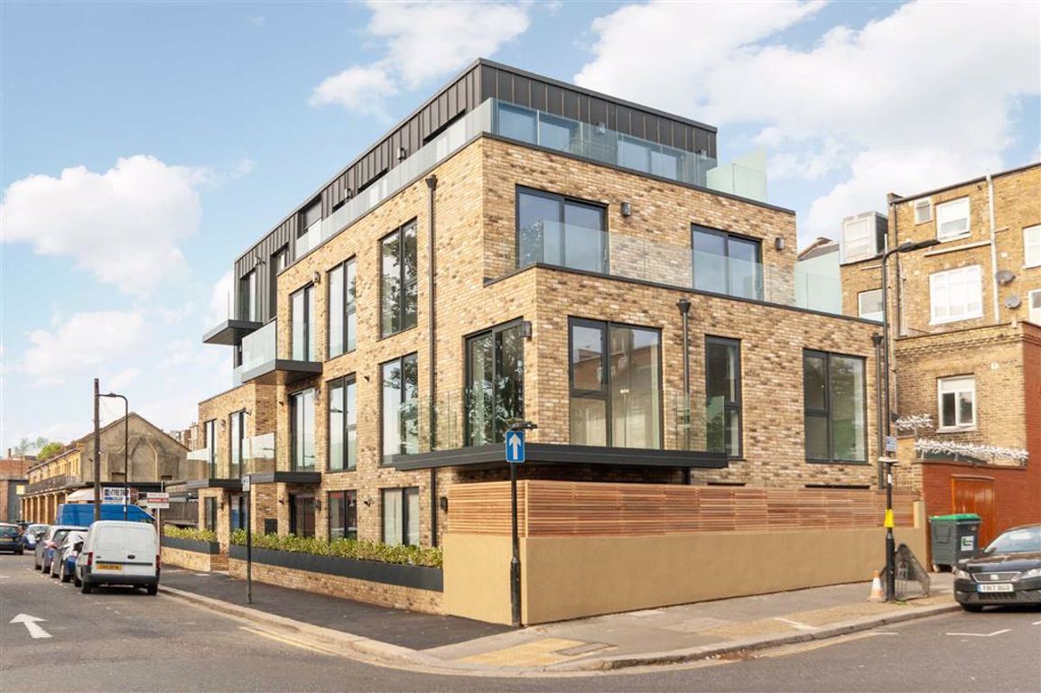 Larden Hall, Essex Park Mews, London W3