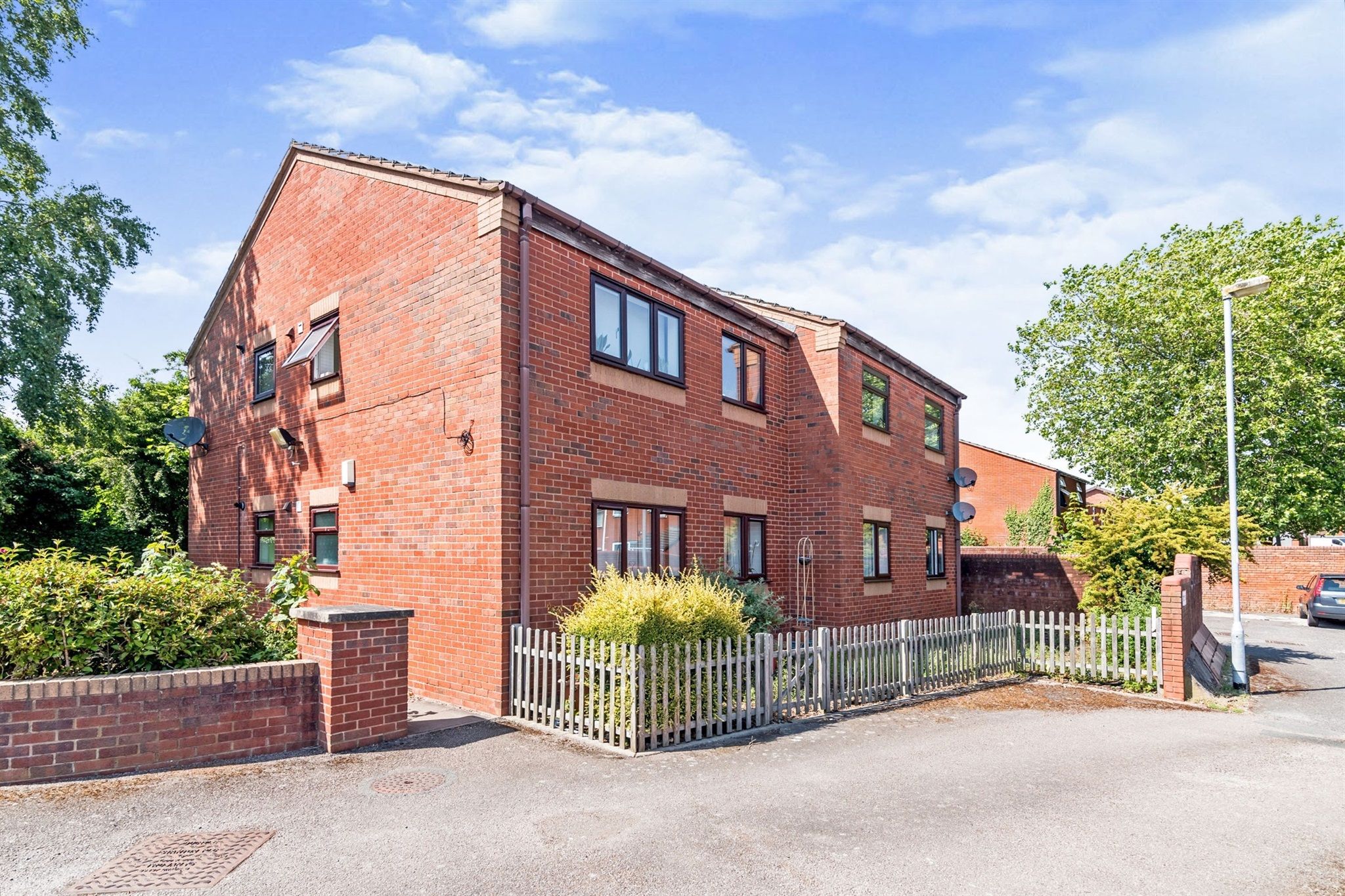 1 bed flat for sale in The Orchards, Glascote, Tamworth B77 Zoopla