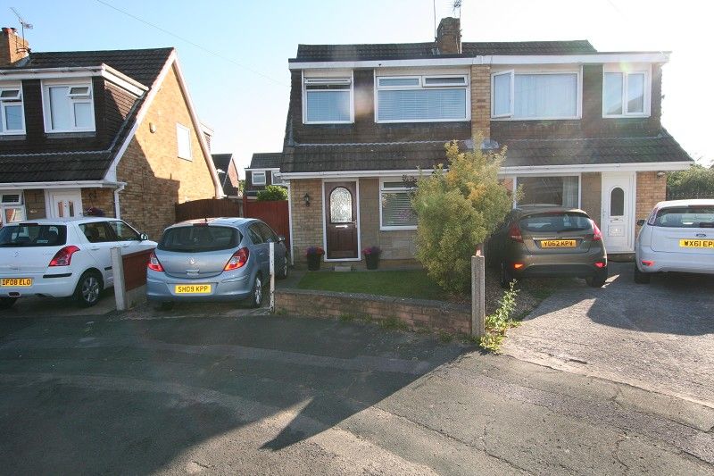 3 bed semidetached house for sale in Antrim Drive, Great Sutton