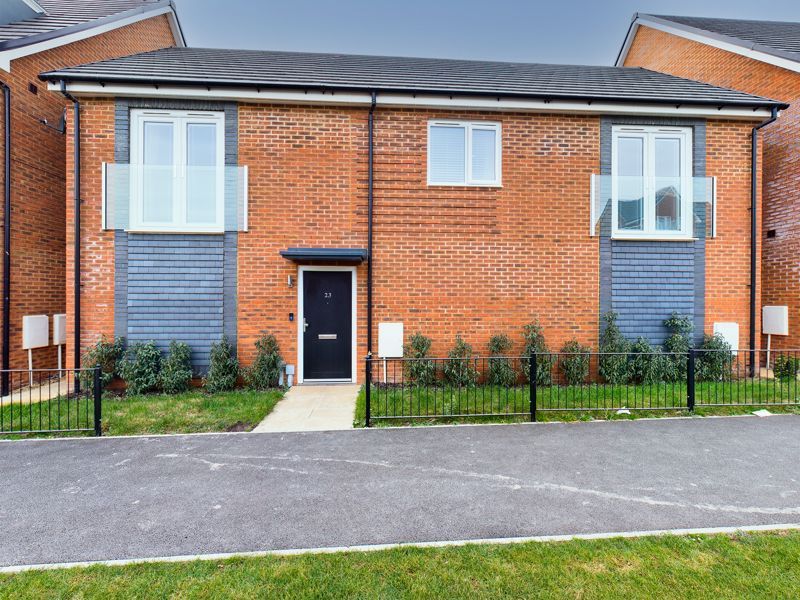 2 bed property for sale in Worsell Drive, Copthorne, Crawley RH10 Zoopla