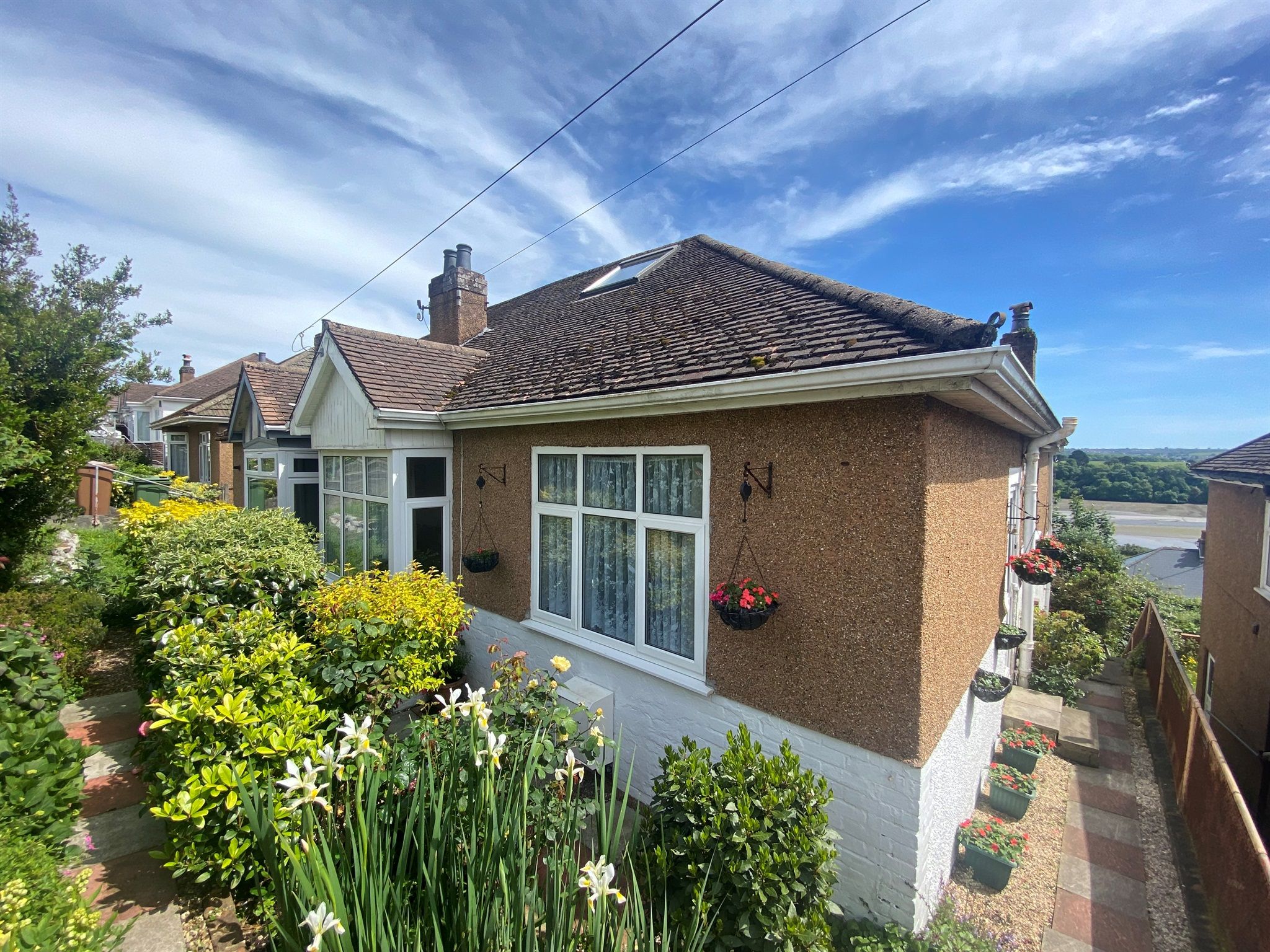3 bed semidetached bungalow for sale in Fairview Avenue, Laira, Plymouth PL3 Zoopla