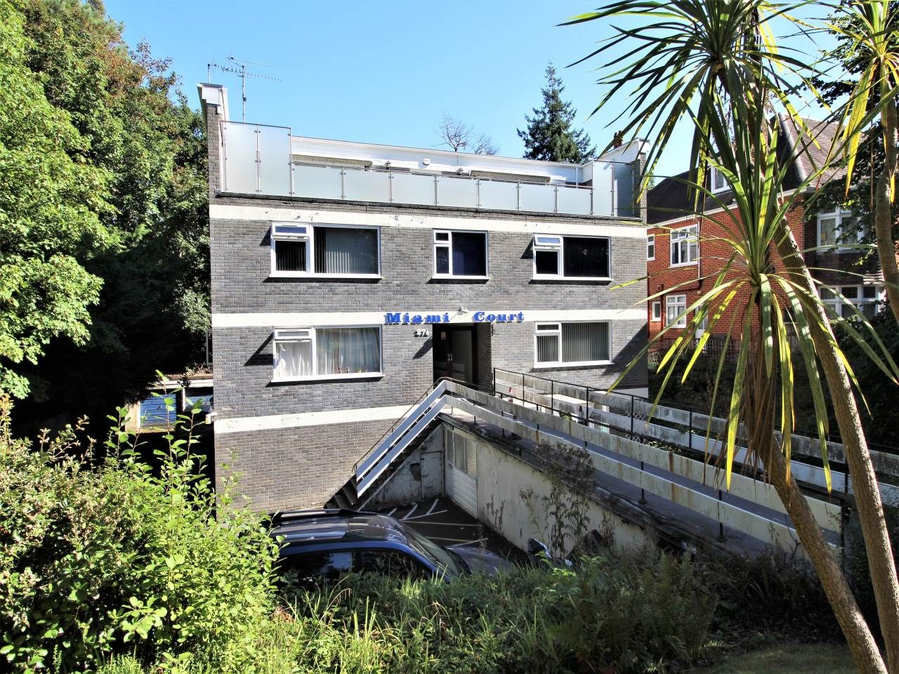 2 bed flat to rent in Surrey Road, Westbourne, Bournemouth BH4 Zoopla