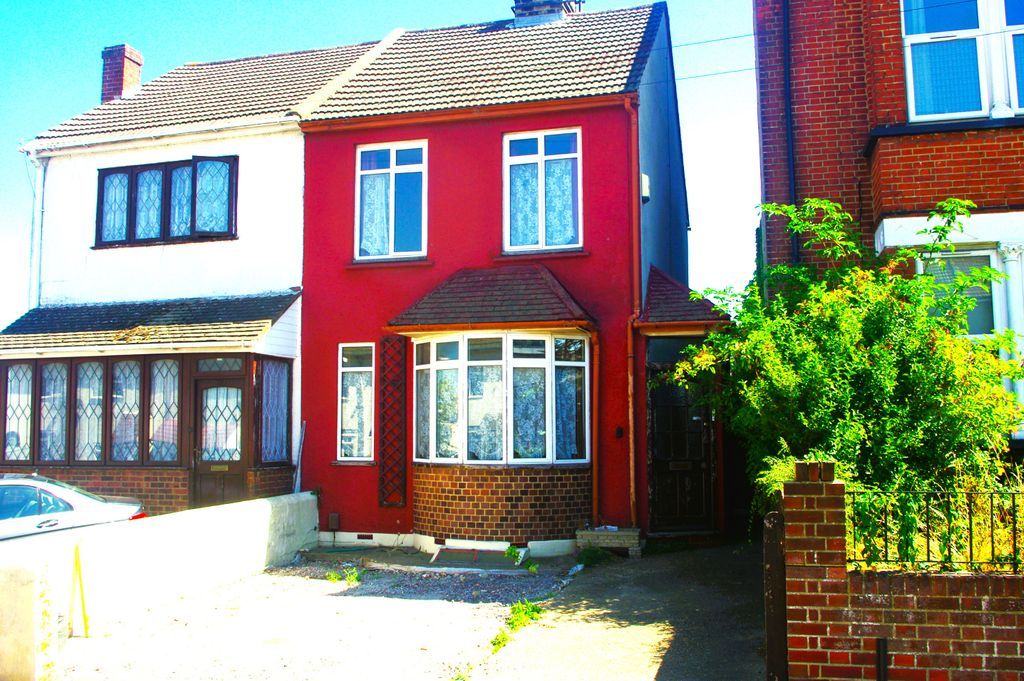 3 bed semidetached house for sale in Napier Road, Gillingham ME7 Zoopla