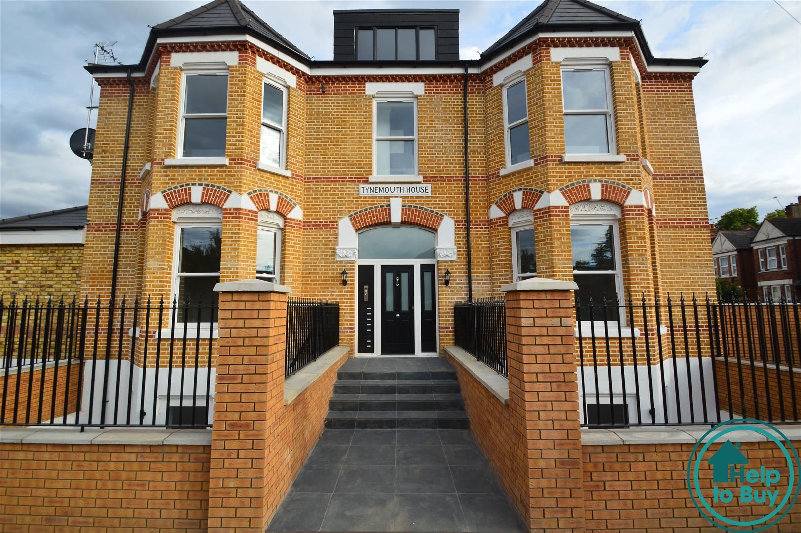 2 bed flat for sale in Tynemouth Road, London N15 Zoopla